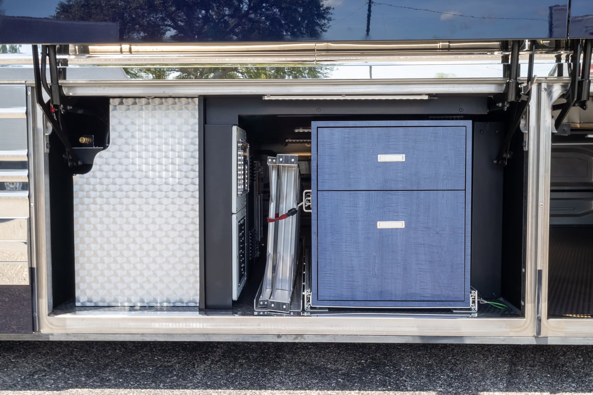 2020 Prevost Millennium X3 45 gallery image-36