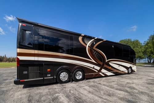 {id=8, name='Prevost', order=20, label='Prevost'}