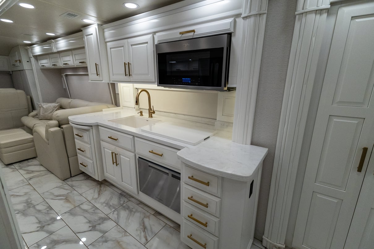2022 Entegra Cornerstone 45B gallery image-20