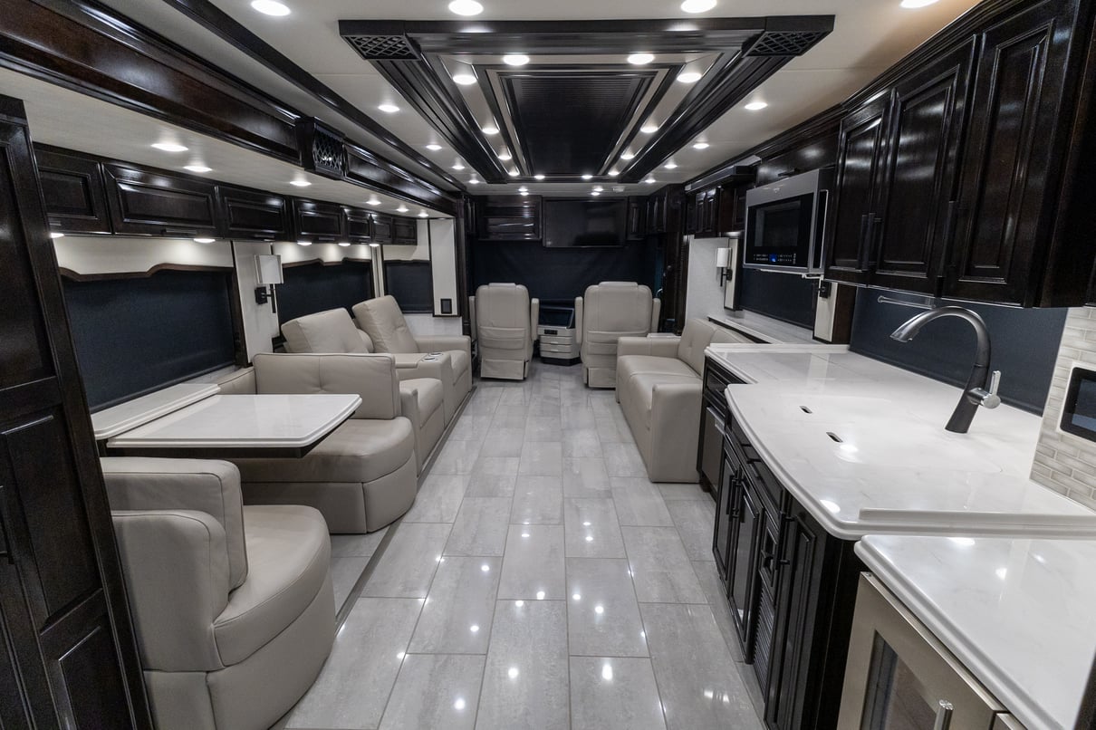 2025 Newmar London Aire 4595 gallery image-22