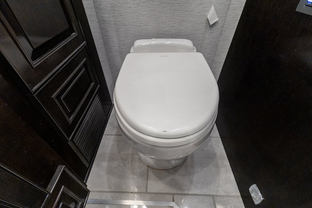 2025 Newmar London Aire 4595 gallery image-31