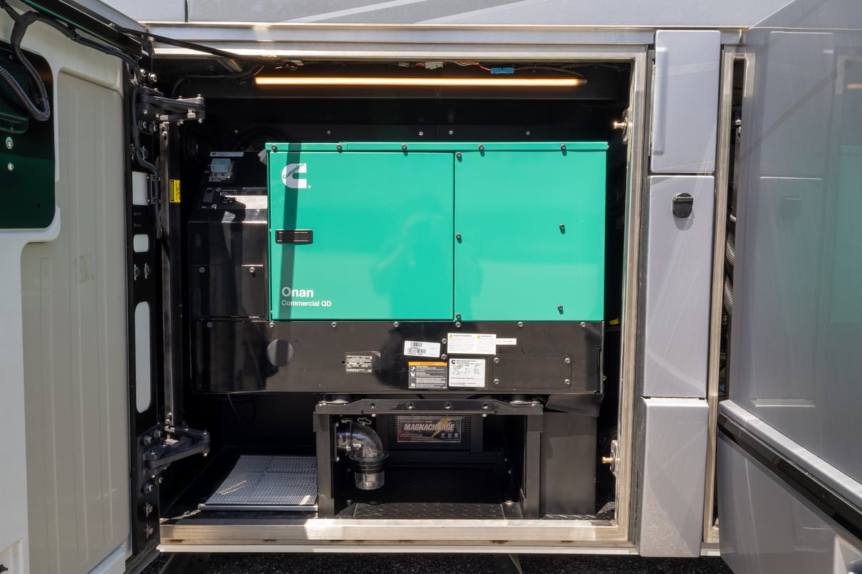 2027 Prevost Loki H3 45 gallery image-44