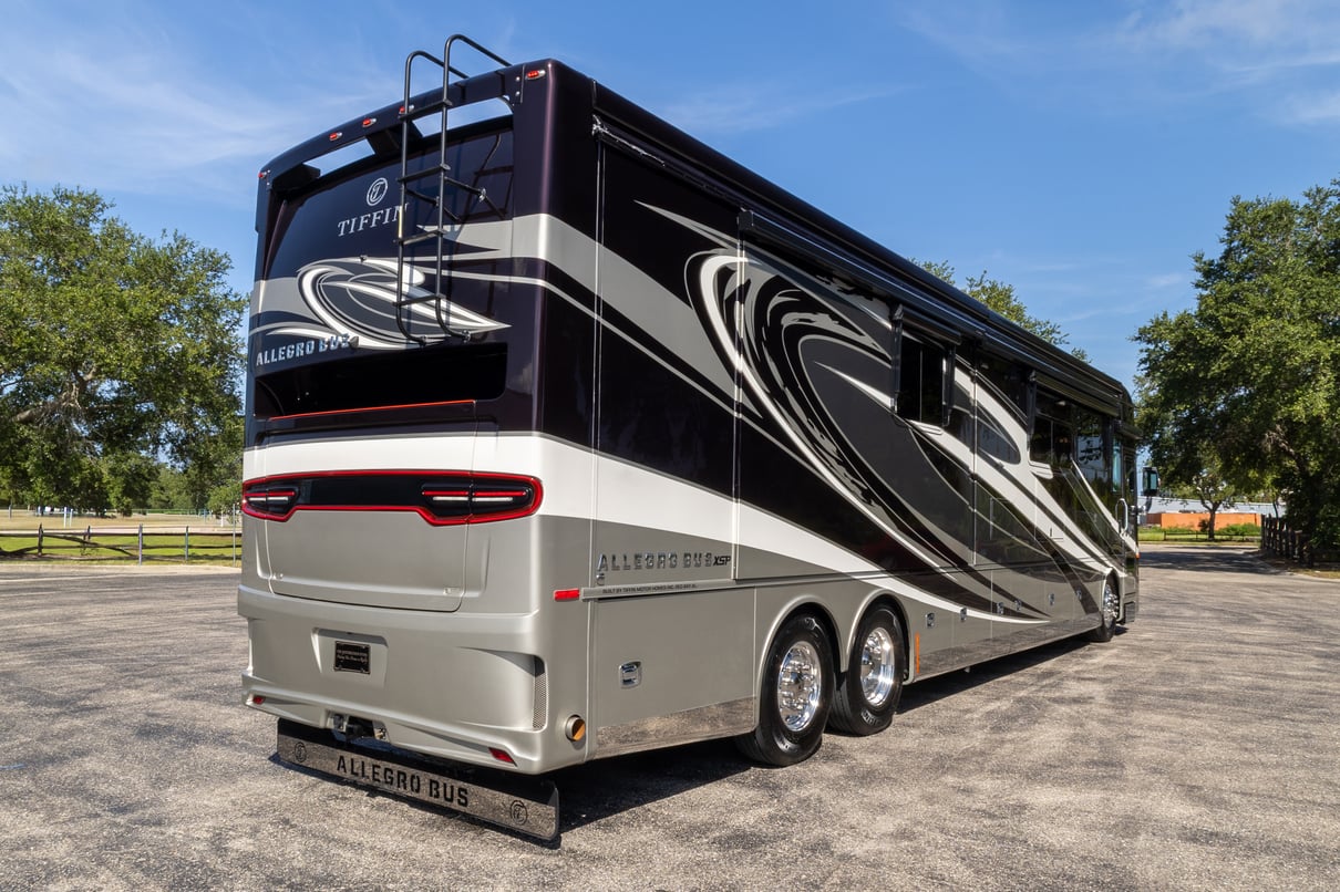 2022 Tiffin Allegro Bus 45 OPP gallery image-5