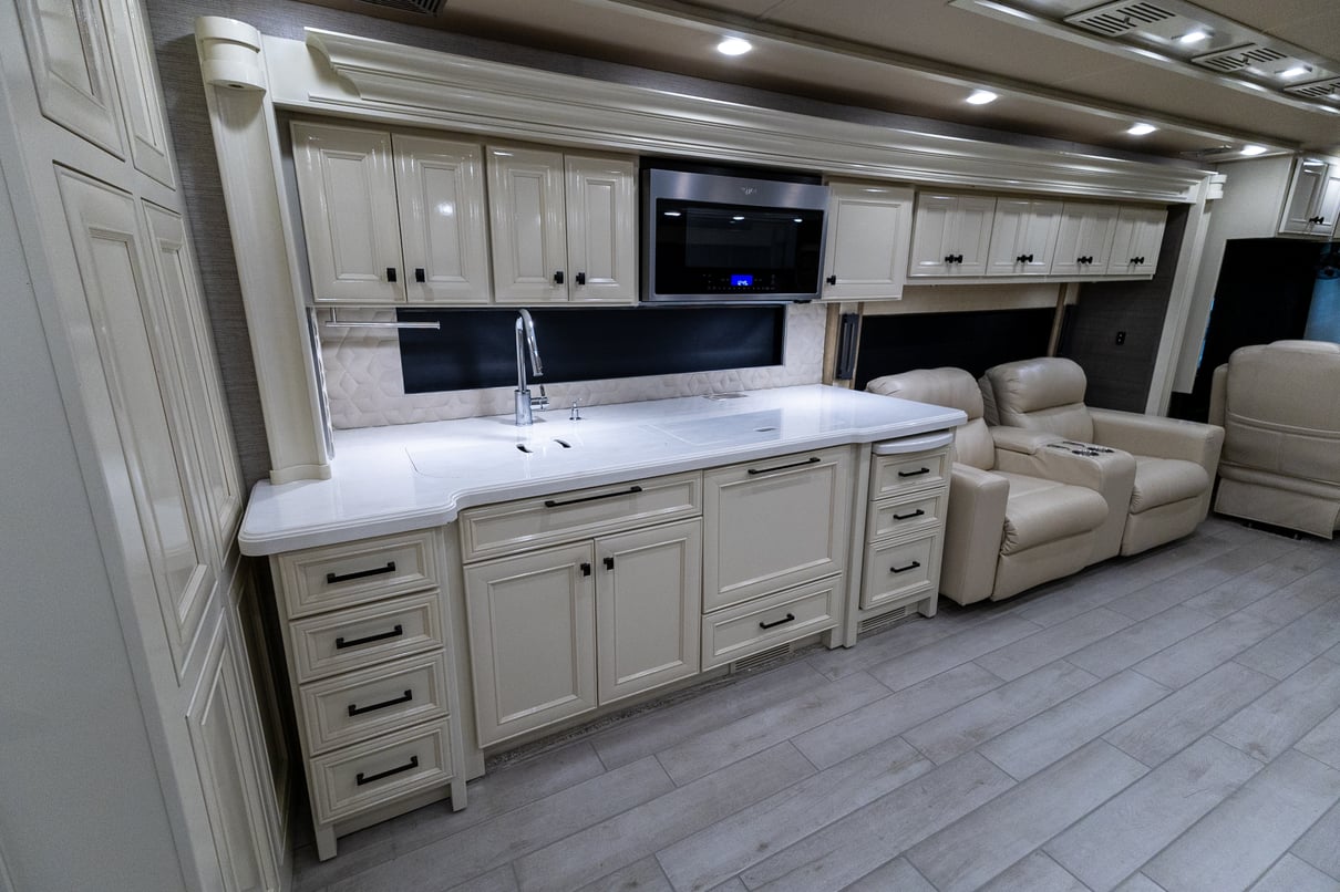2022 Tiffin Allegro Bus 45 OPP gallery image-21