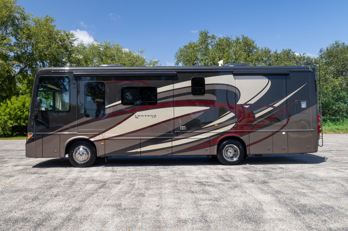 2019 Newmar Ventana LE 3412 gallery image-9