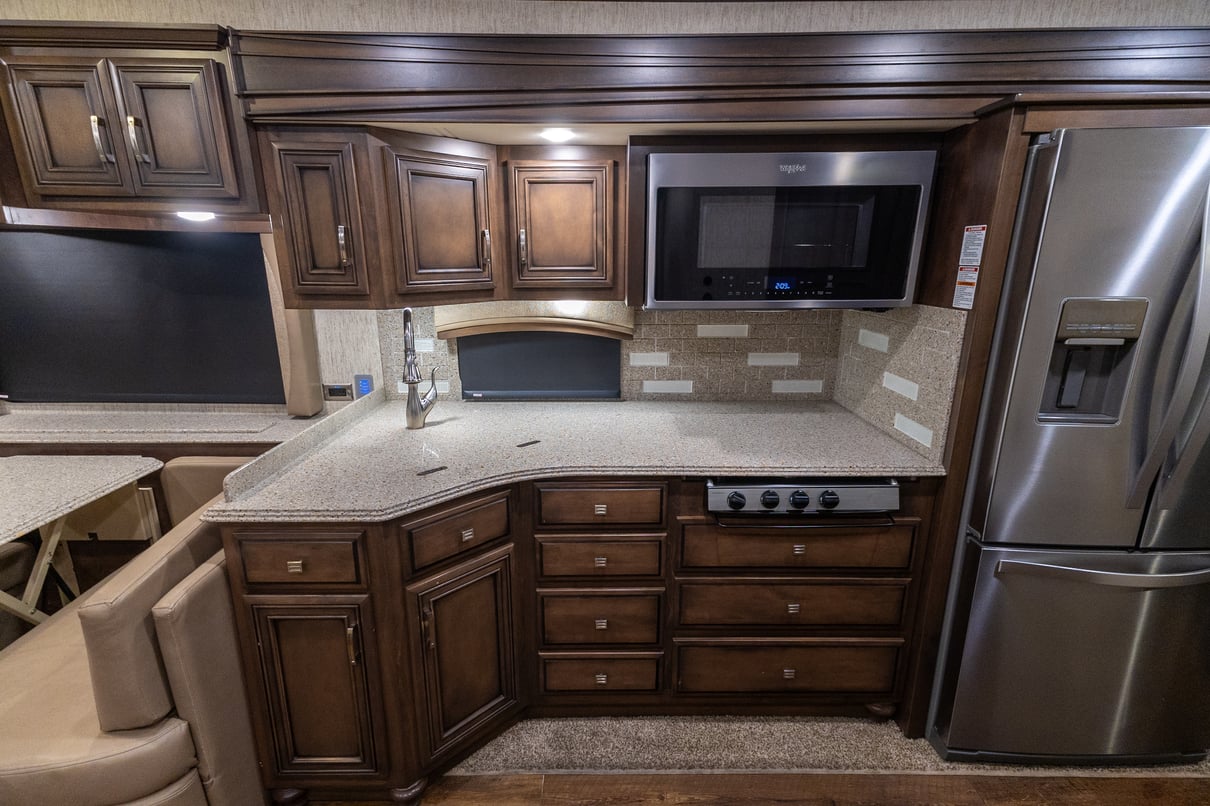 2019 Newmar Ventana LE 3412 gallery image-19