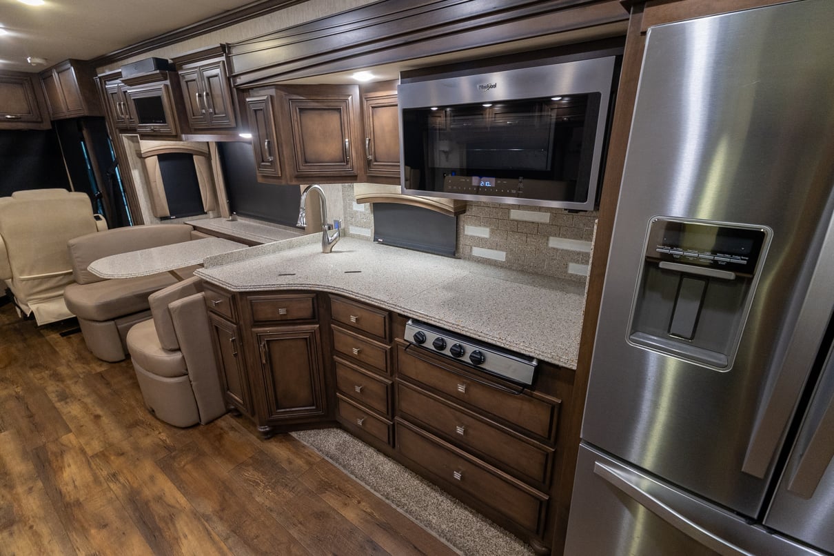 2019 Newmar Ventana LE 3412 gallery image-20