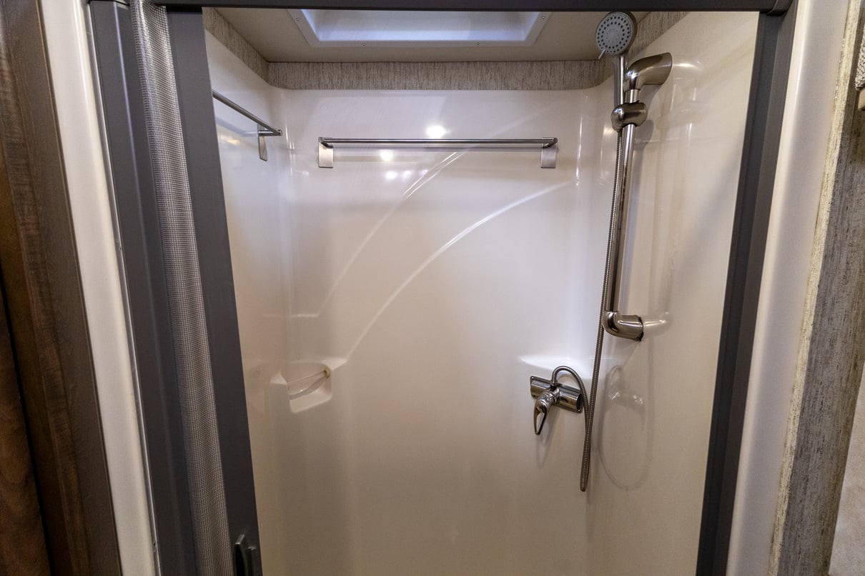 2019 Newmar Ventana LE 3412 gallery image-23