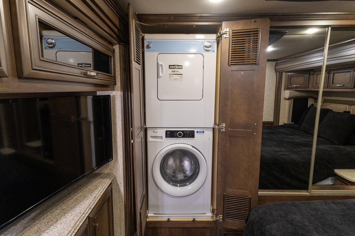 2019 Newmar Ventana LE 3412 gallery image-29