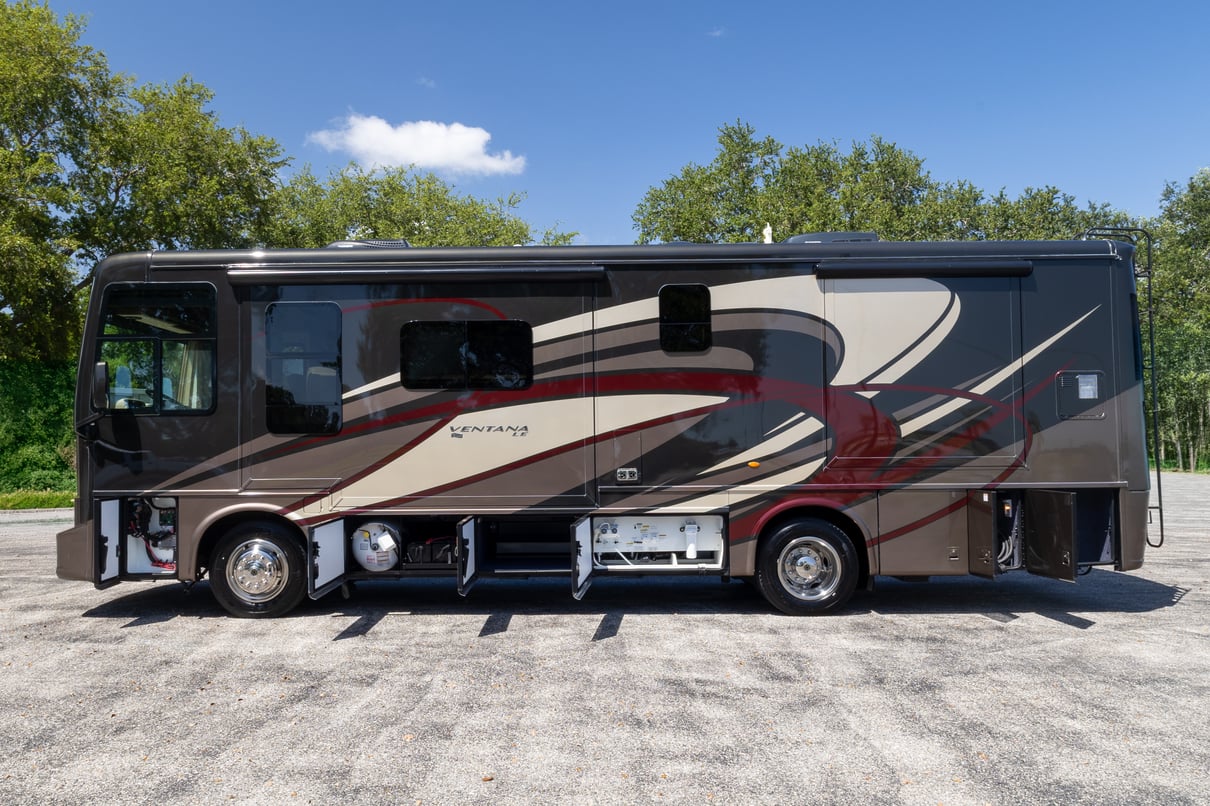 2019 Newmar Ventana LE 3412 gallery image-31