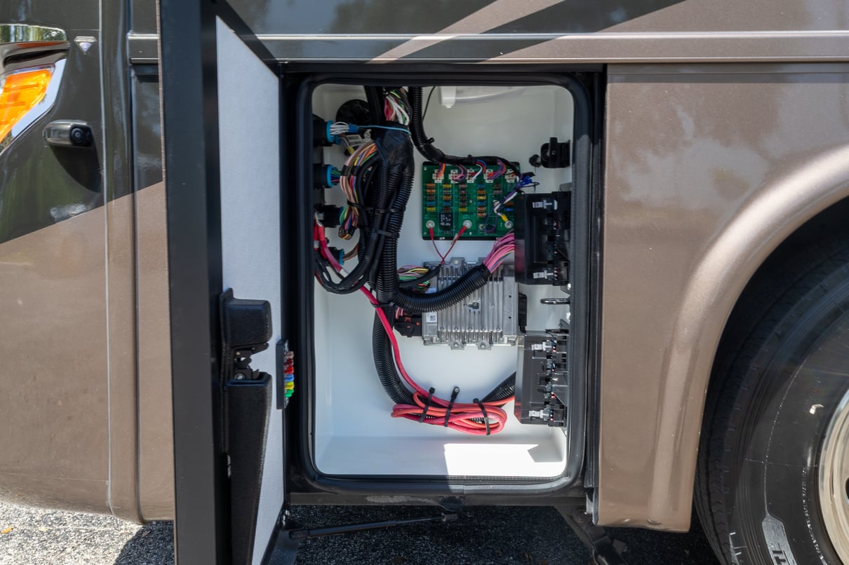 2019 Newmar Ventana LE 3412 gallery image-37