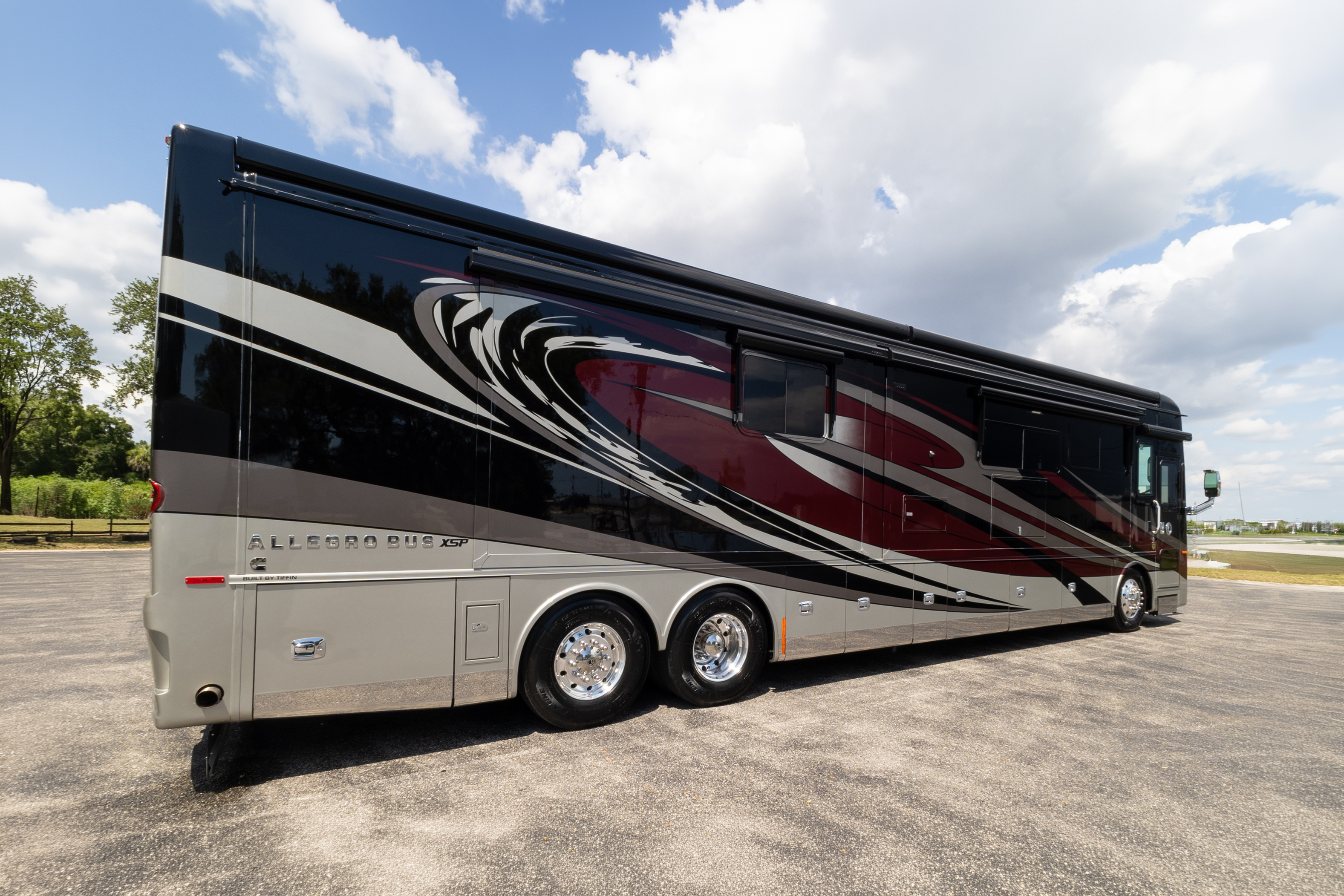 2023 Tiffin Motorhomes Allegro Bus 45 Opp