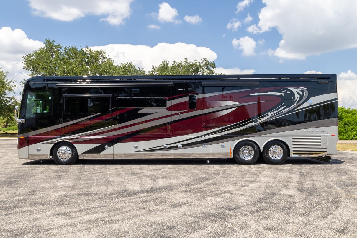 2023 Tiffin Allegro Bus 45 OPP gallery image-9