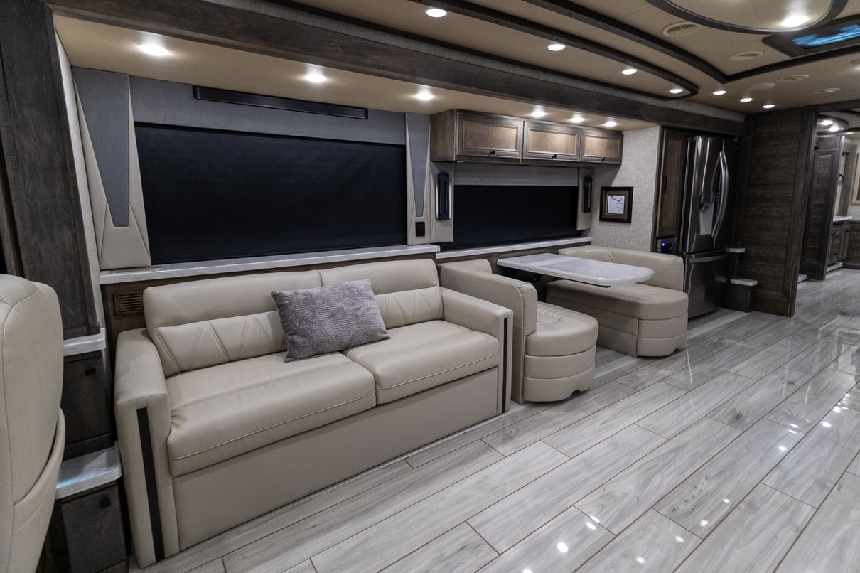 2023 Tiffin Allegro Bus 45 OPP gallery image-15