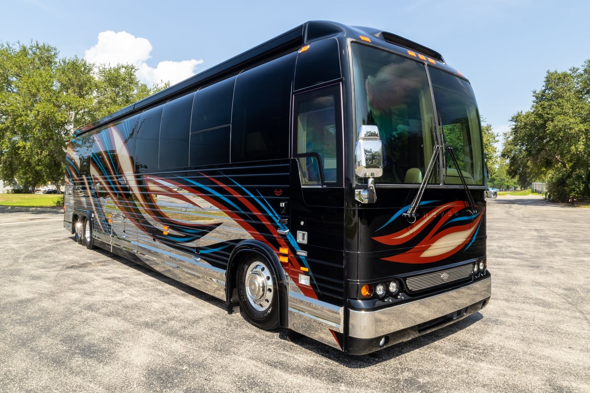 2019 Prevost Marathon X3 45 gallery image-1
