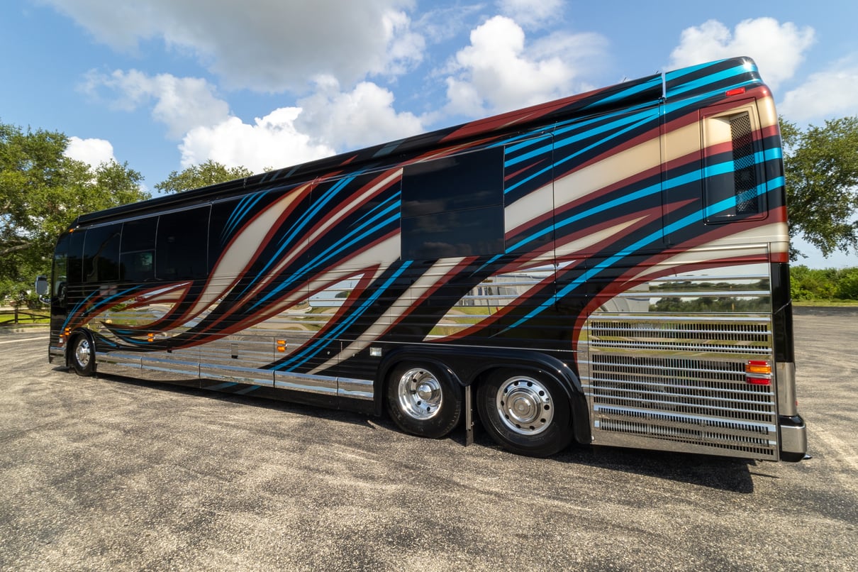 2019 Prevost Marathon X3 45 gallery image-8