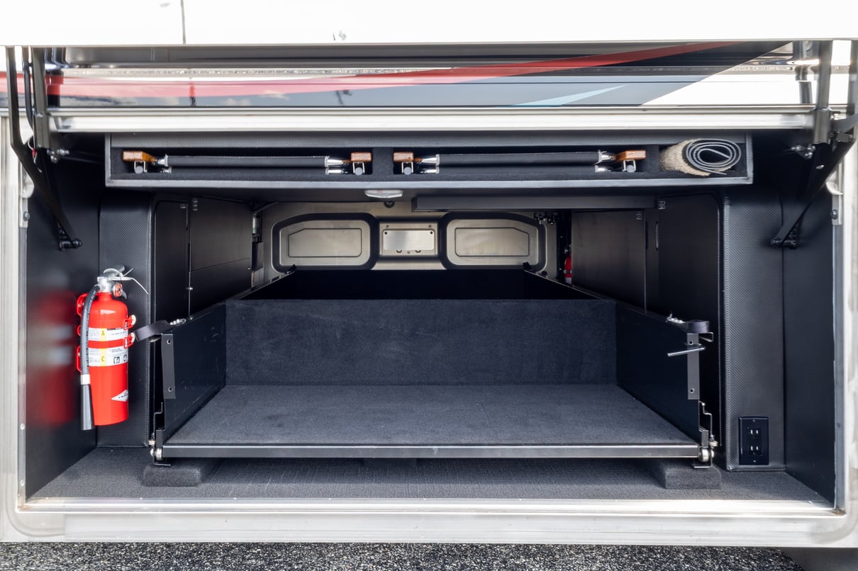 2019 Prevost Marathon X3 45 gallery image-36