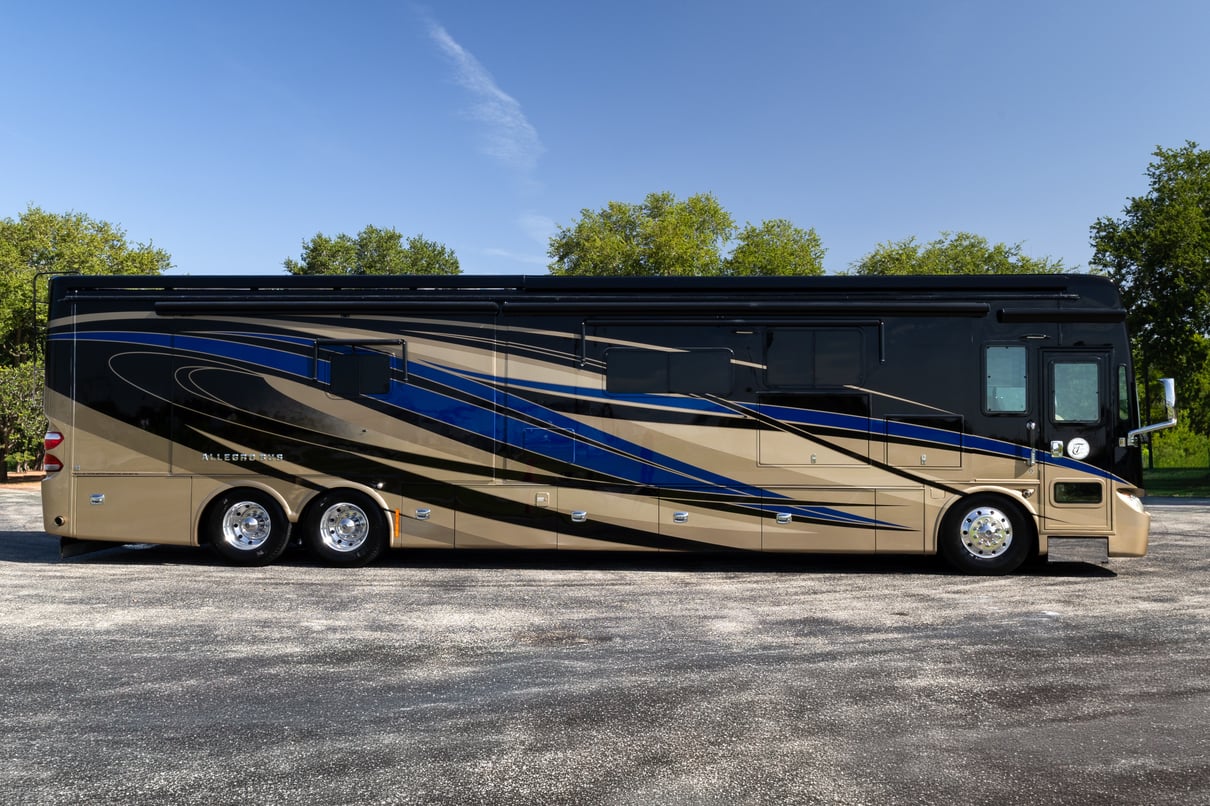 2016 Tiffin Allegro Bus 45 OP gallery image-3