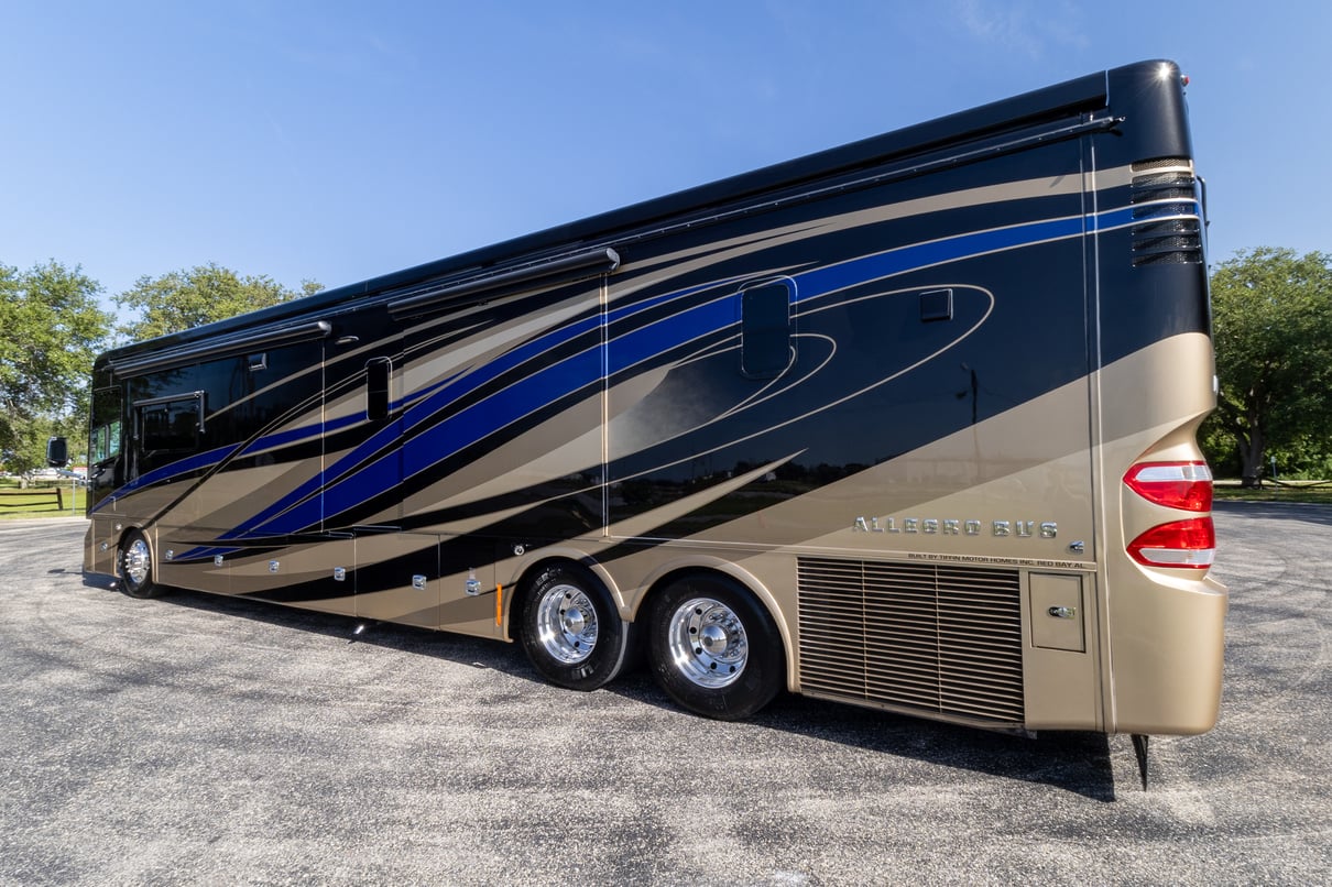 2016 Tiffin Allegro Bus 45 OP gallery image-8