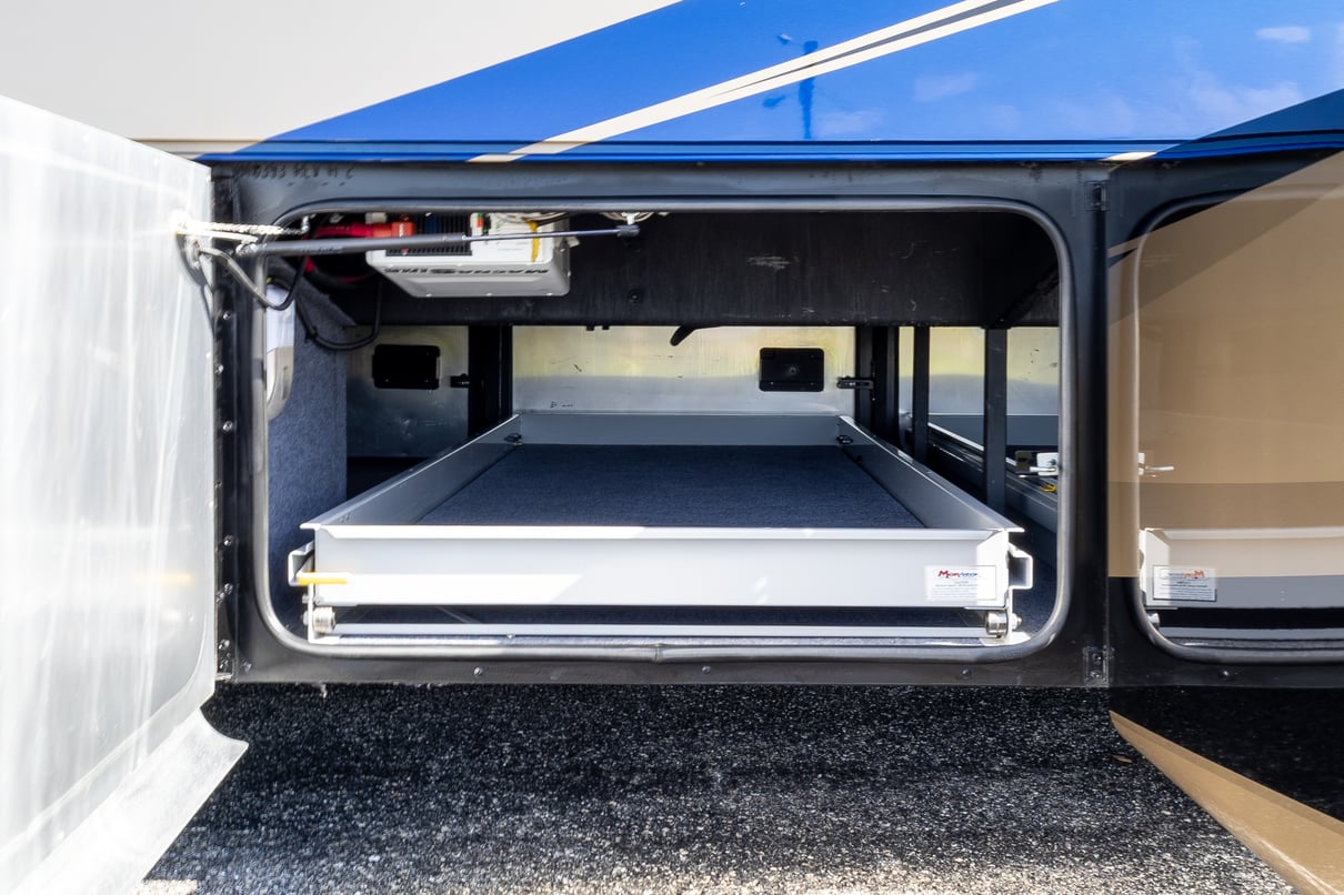 2016 Tiffin Allegro Bus 45 OP gallery image-39