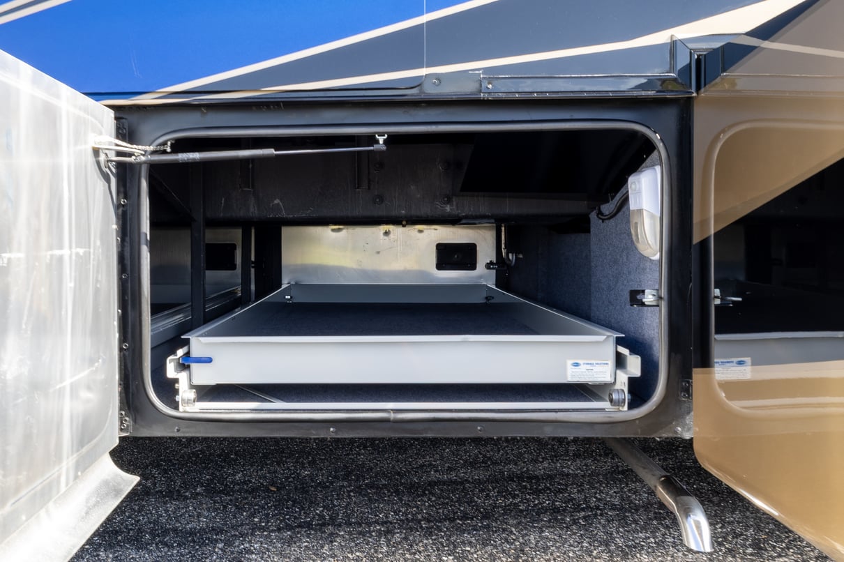 2016 Tiffin Allegro Bus 45 OP gallery image-40