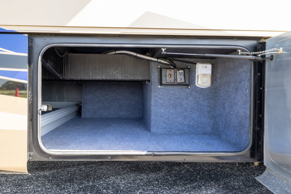 2016 Tiffin Allegro Bus 45 OP gallery image-47