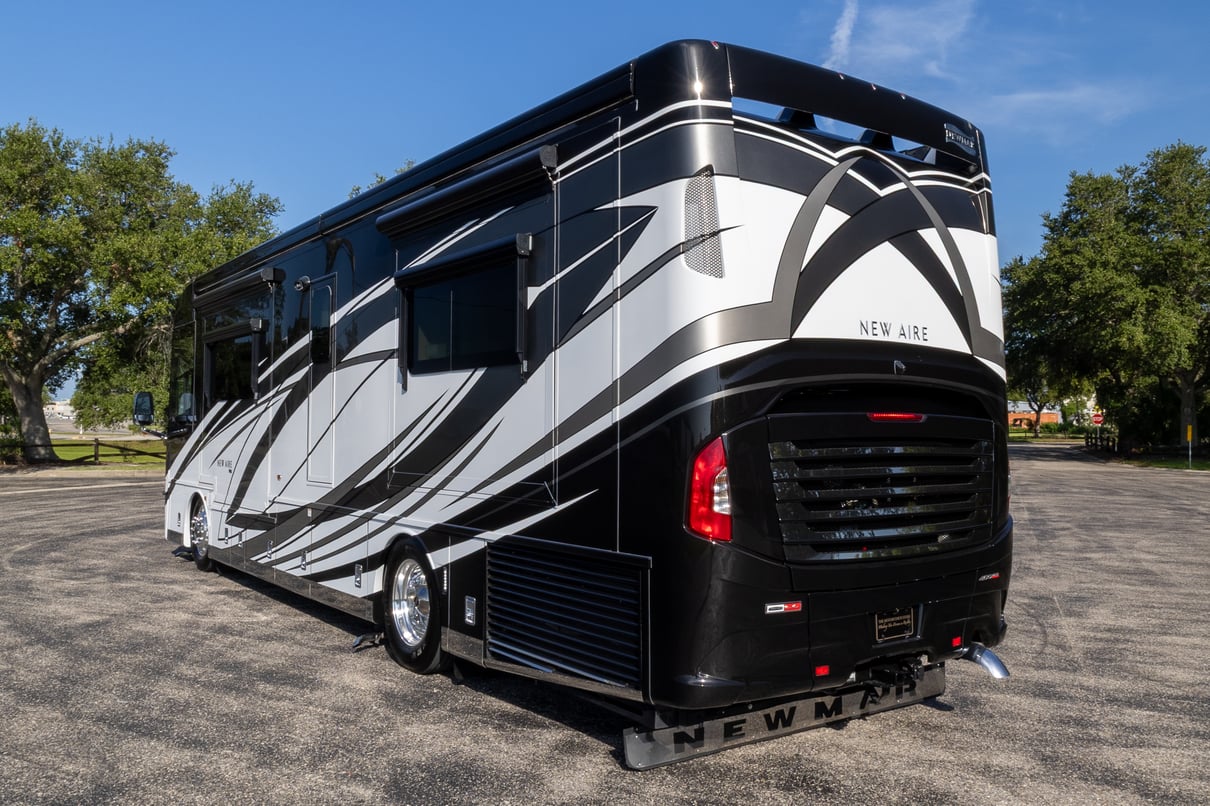 2021 Newmar New Aire 3543 gallery image-7