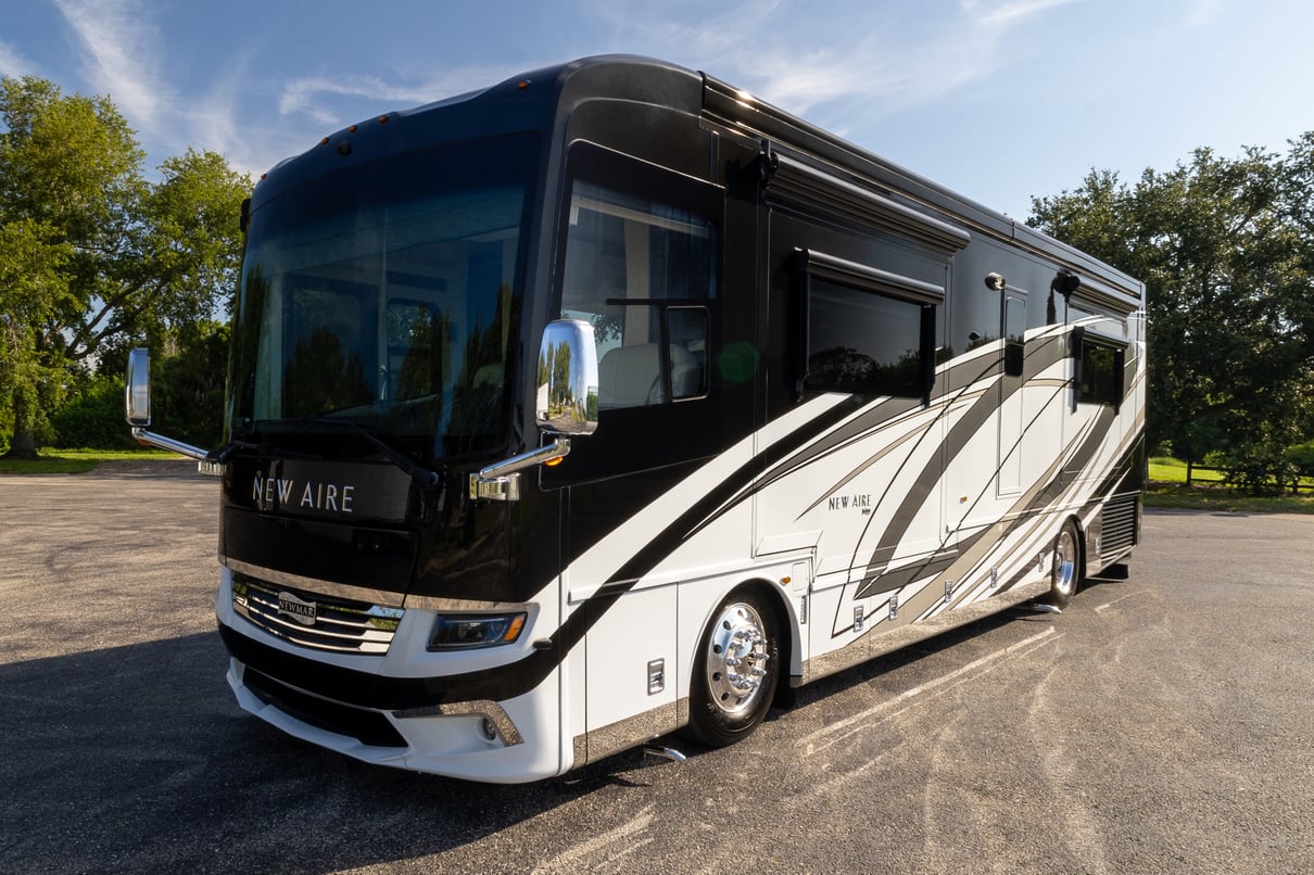 2021 Newmar New Aire 3543 gallery image-11