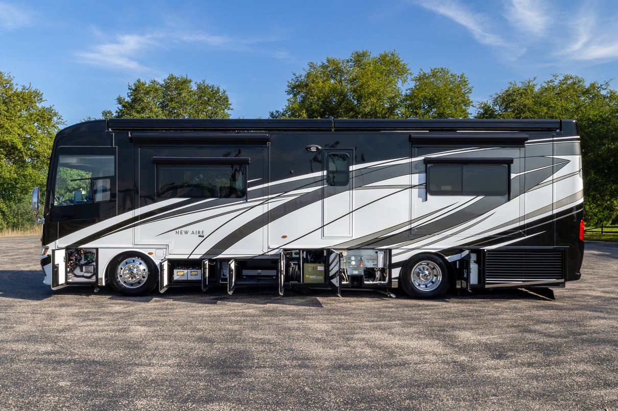 2021 Newmar New Aire 3543 gallery image-30