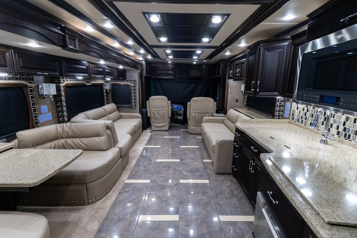 2015 Newmar Mountain Aire 4553 gallery image-21