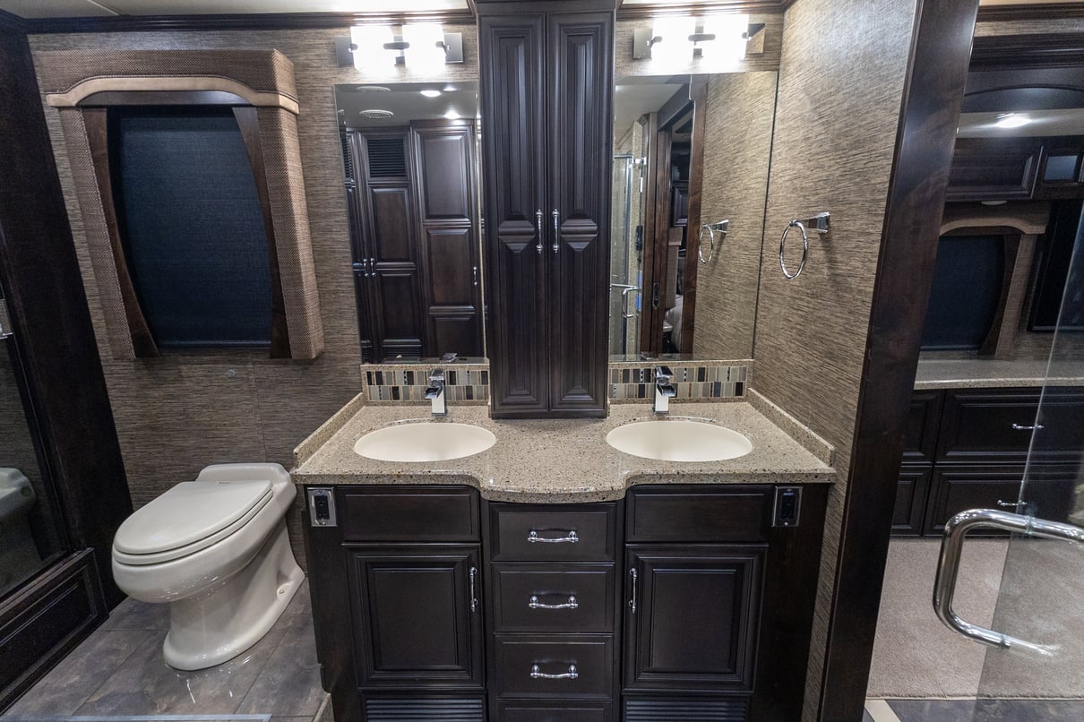 2015 Newmar Mountain Aire 4553 gallery image-31