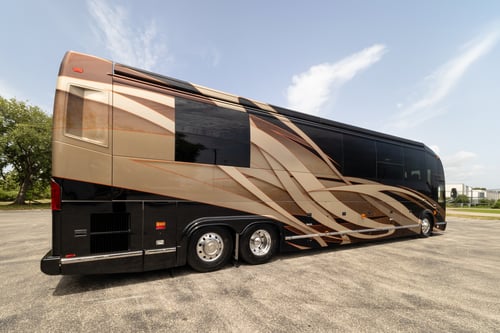 {id=8, name='Prevost', order=20, label='Prevost'}