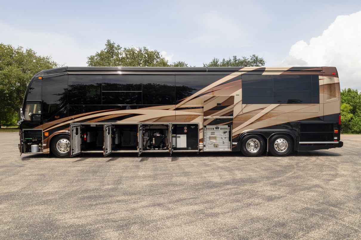 2017 Prevost Marathon H3 45 gallery image-33