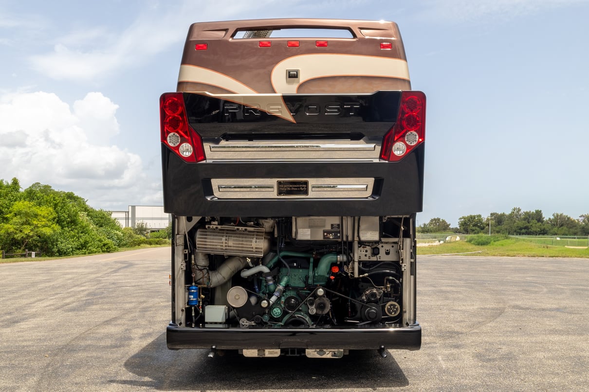2017 Prevost Marathon H3 45 gallery image-46