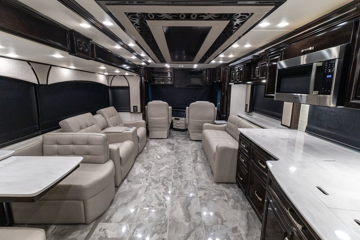 2024 Newmar Essex 4551 gallery image-22