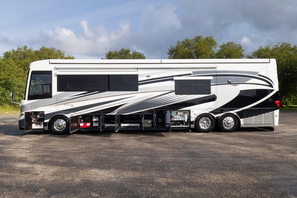 2024 Newmar Essex 4551 gallery image-35