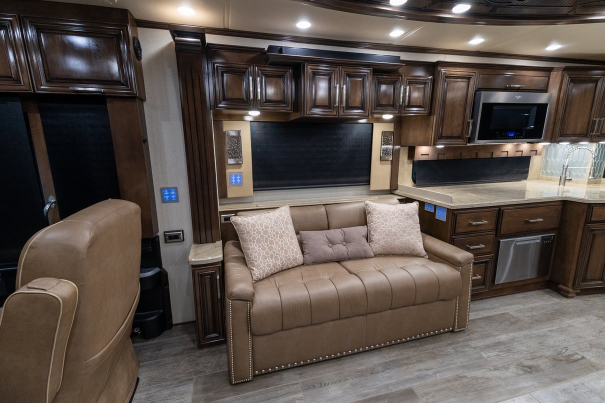 2019 Newmar London Aire 4551 gallery image-17