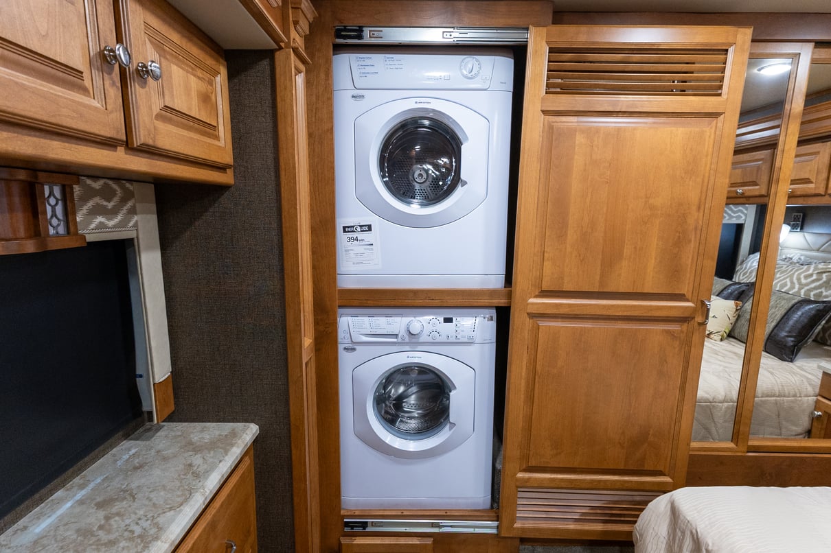 2017 Tiffin Allegro Red 38QBA gallery image-30