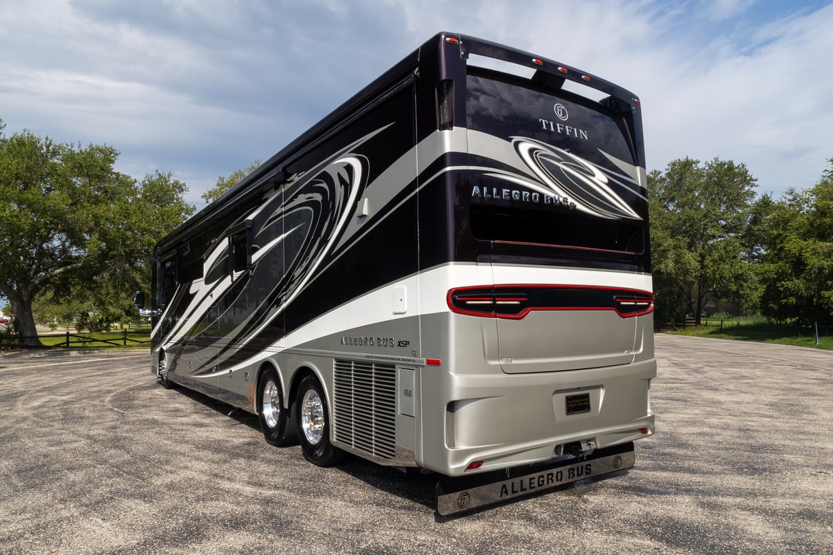 2022 Tiffin Allegro Bus 45FP gallery image-7