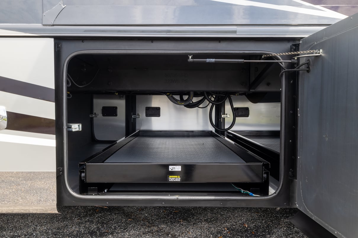 2022 Tiffin Allegro Bus 45FP gallery image-38