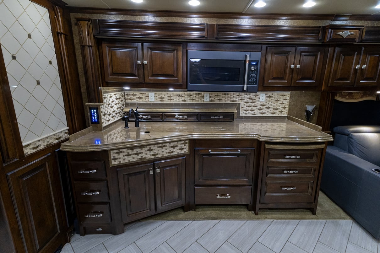 2015 Tiffin Allegro Bus 45 LP gallery image-19