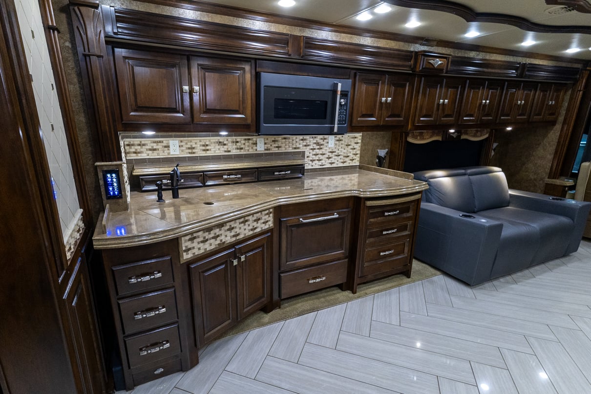 2015 Tiffin Allegro Bus 45 LP gallery image-20
