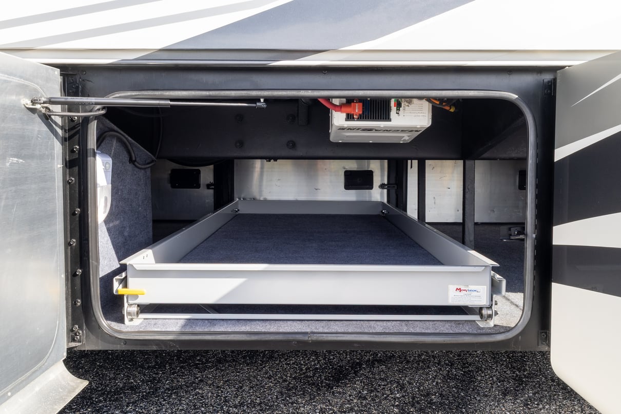 2015 Tiffin Allegro Bus 45 LP gallery image-38