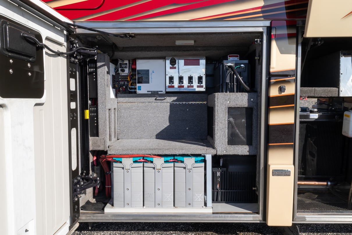 2014 Prevost Liberty H3 45 gallery image-44