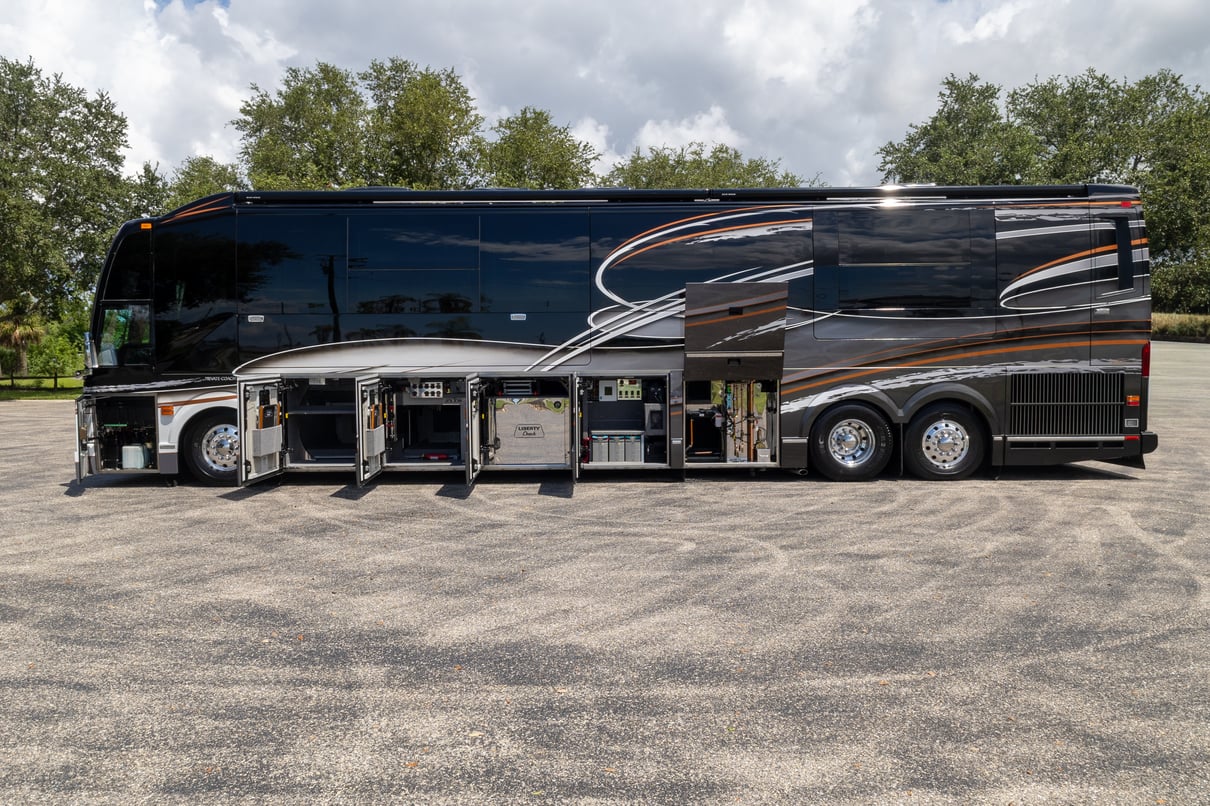 2015 Prevost Liberty H3 45 gallery image-33
