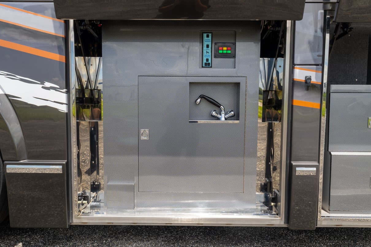 2015 Prevost Liberty H3 45 gallery image-35