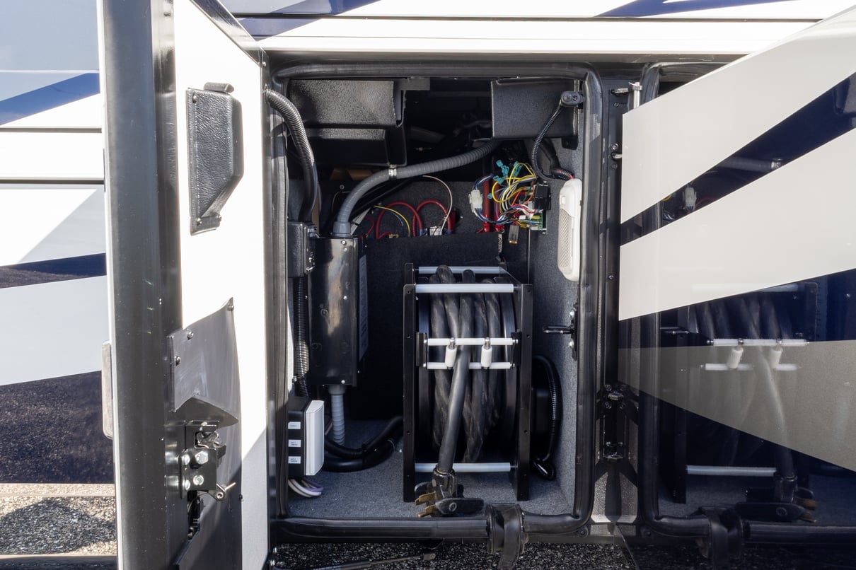 2022 Newmar Dutch Star 4081 gallery image-45