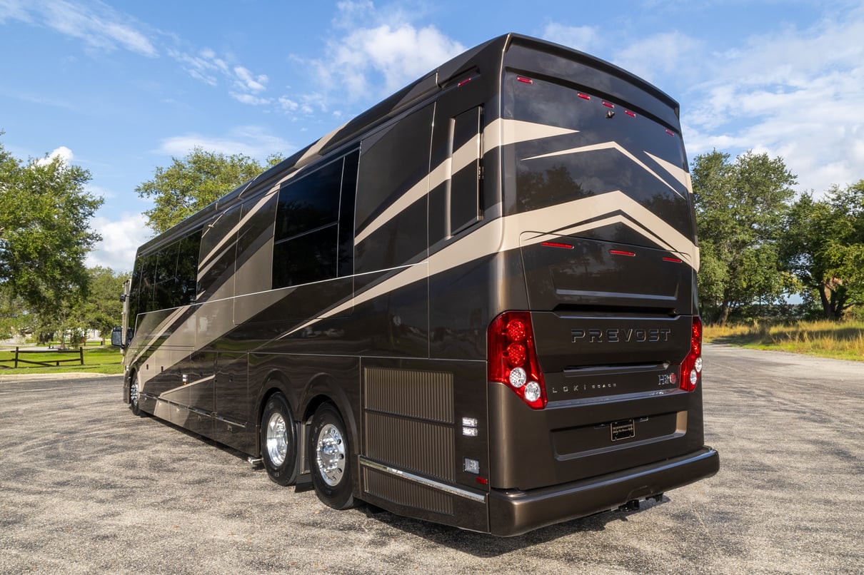 2027 Prevost Loki H3 45 gallery image-7