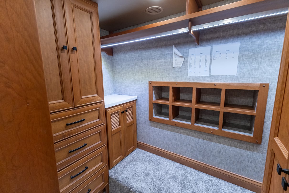 2023 Tiffin Allegro Bus 45 OPP gallery image-33
