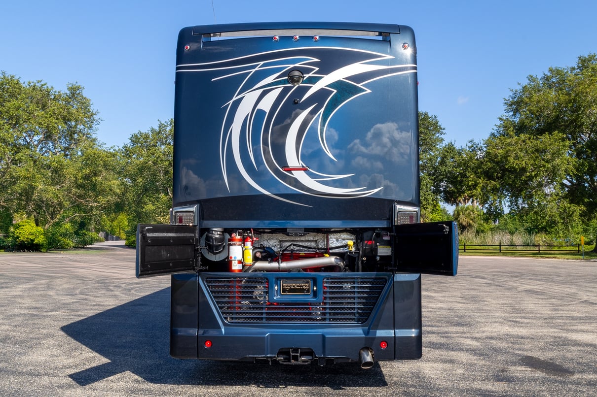 2020 Foretravel Realm FS605 LVMS gallery image-49